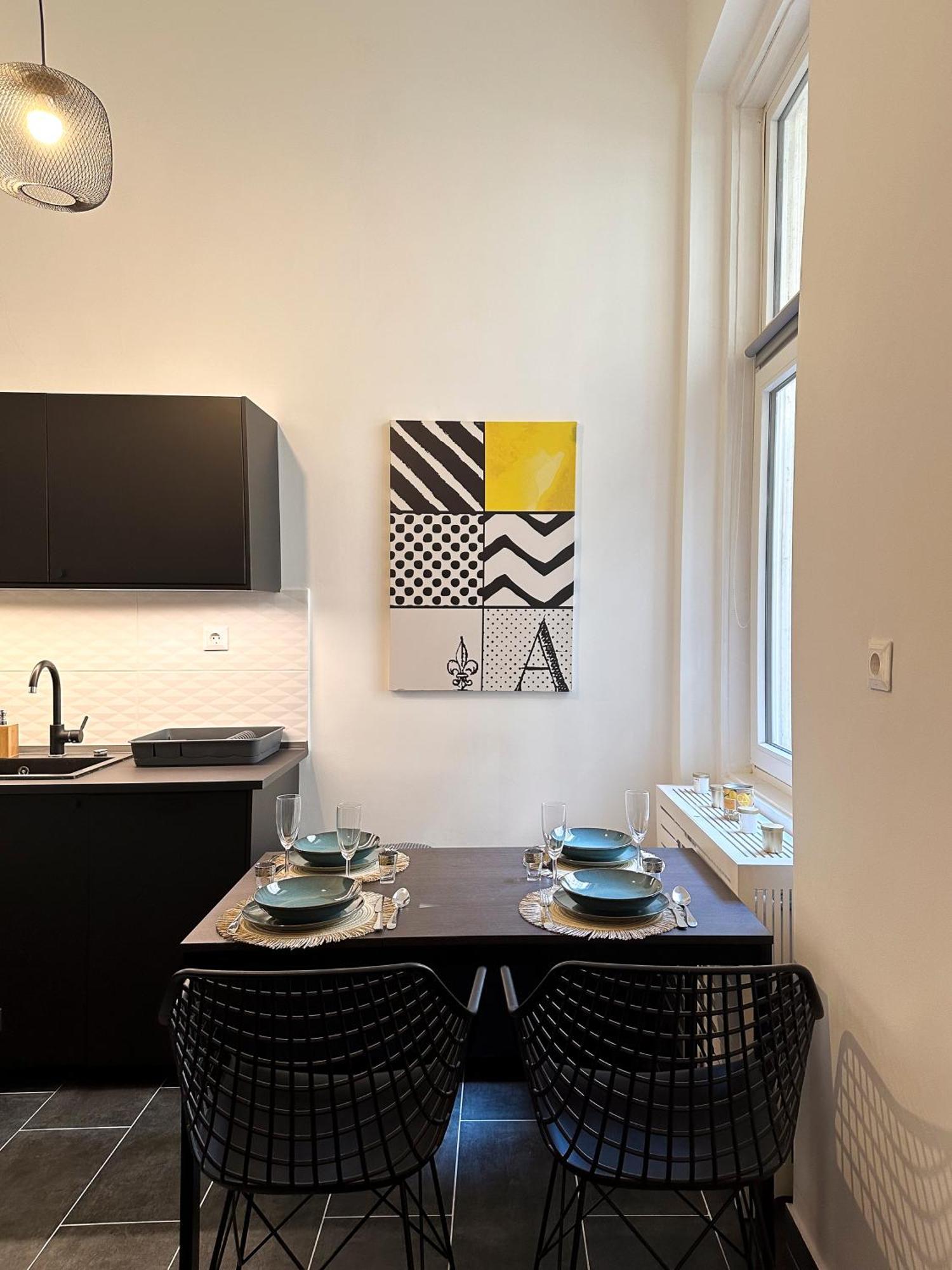R&R Central Apartment Boedapest Buitenkant foto